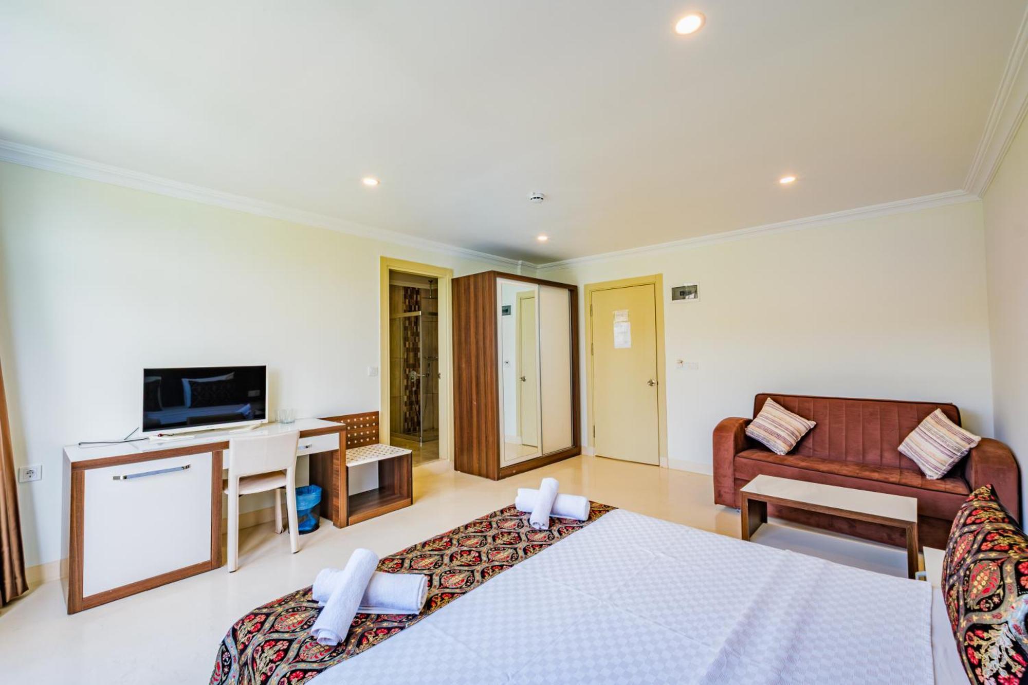 קס La Moda Beach Hotel מראה חיצוני תמונה
